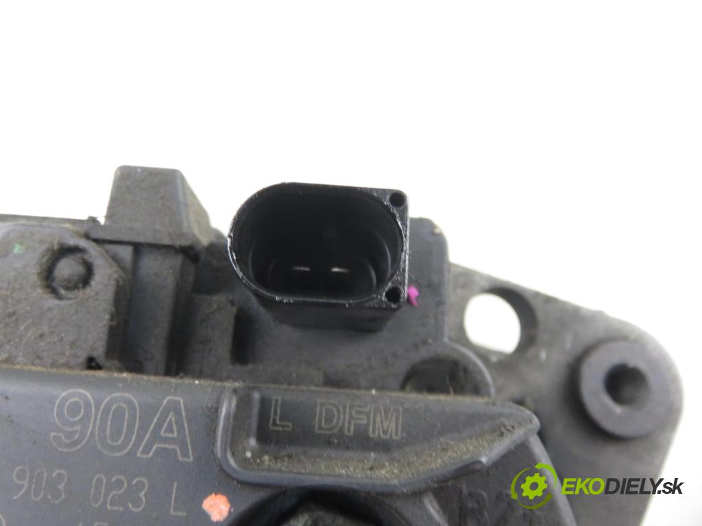 VW BORA (1J2) SEDAN 2002 74,00 1.9 TDI PD 101 - ATD 1896,00 Alternátor 038903023L ; 0124325001 (Alternátor)