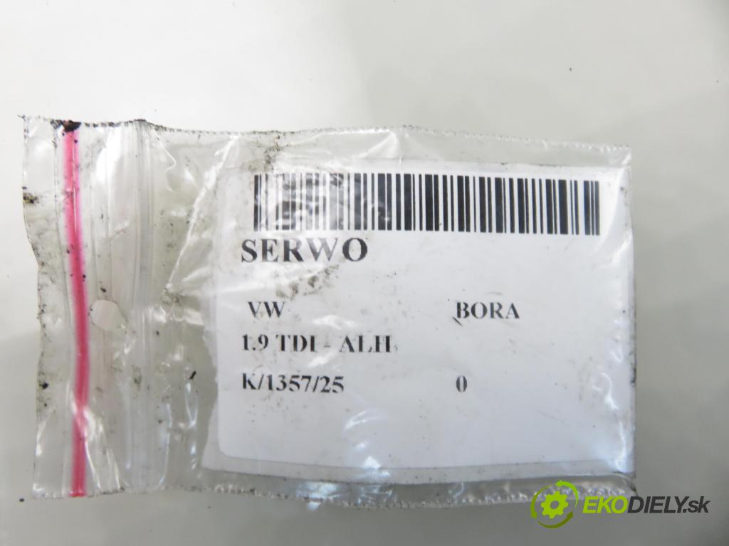 VW BORA (1J2) SEDAN 2002 74,00 1.9 TDI PD 101 - ATD 1896,00 posilovač 1J1614105H (Servočerpadlo)