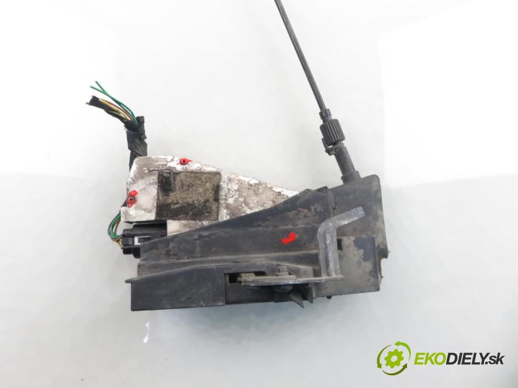 VW SHARAN (7M8, 7M9, 7M6) MINIVAN 2000 85,00 2 - ATM 1984,00 zámok LTE