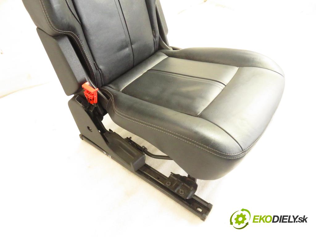 FORD S-MAX (WA6) MINIVAN 2014 120,00 2.0 TDCi - TXWA 1997,00 sedadlo 2 ŘÁDEK levý