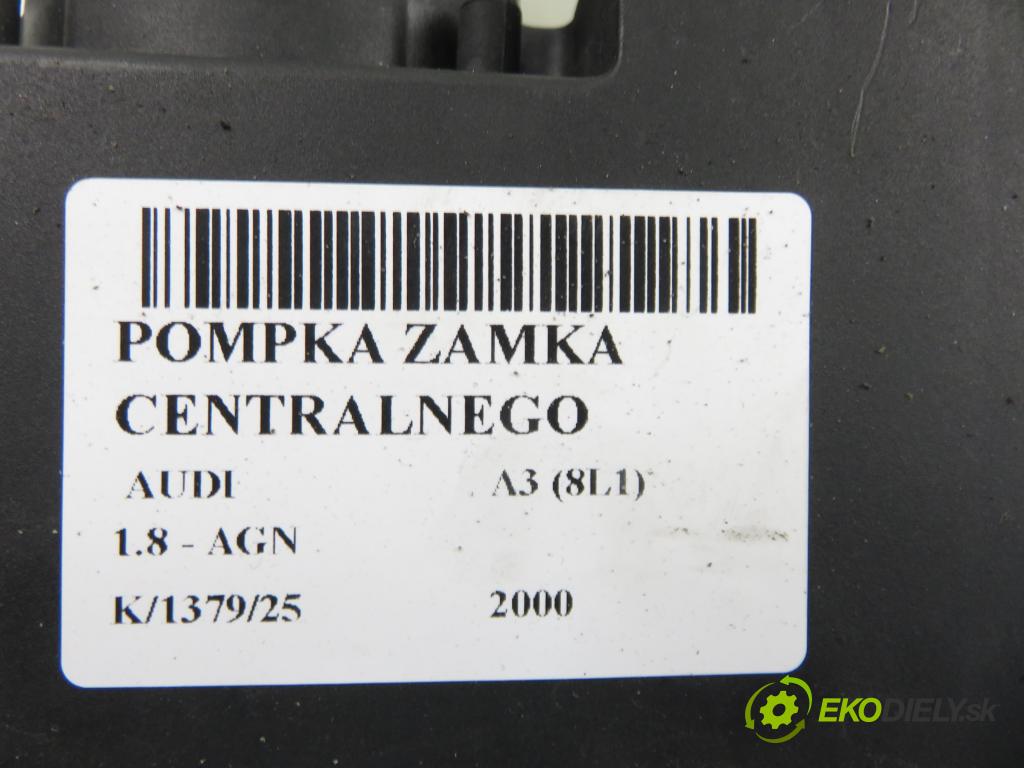 AUDI A3 (8L1) HB 2000 92,00 1.8 - AGN 1781,00 motorek zámku centrálního 8D0862257
