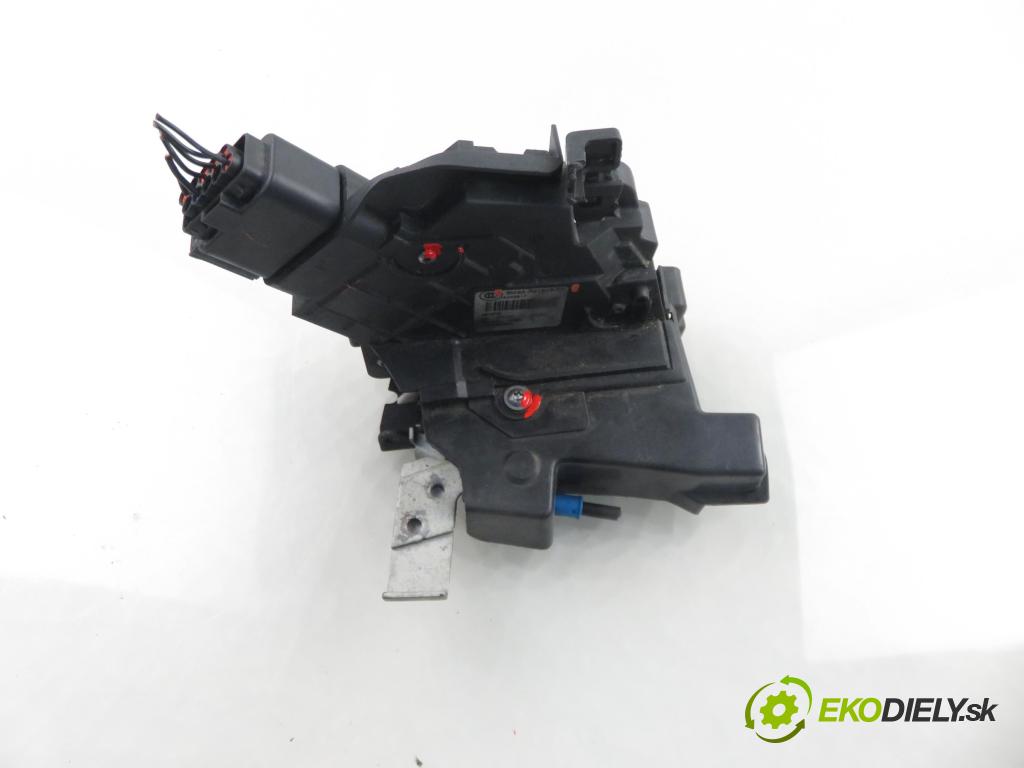 FORD MONDEO IV (BA7) LIFTBACK 2008 92,00 1.8 TDCi - KHBA 1753,00 zámok 6M2AR21813EC