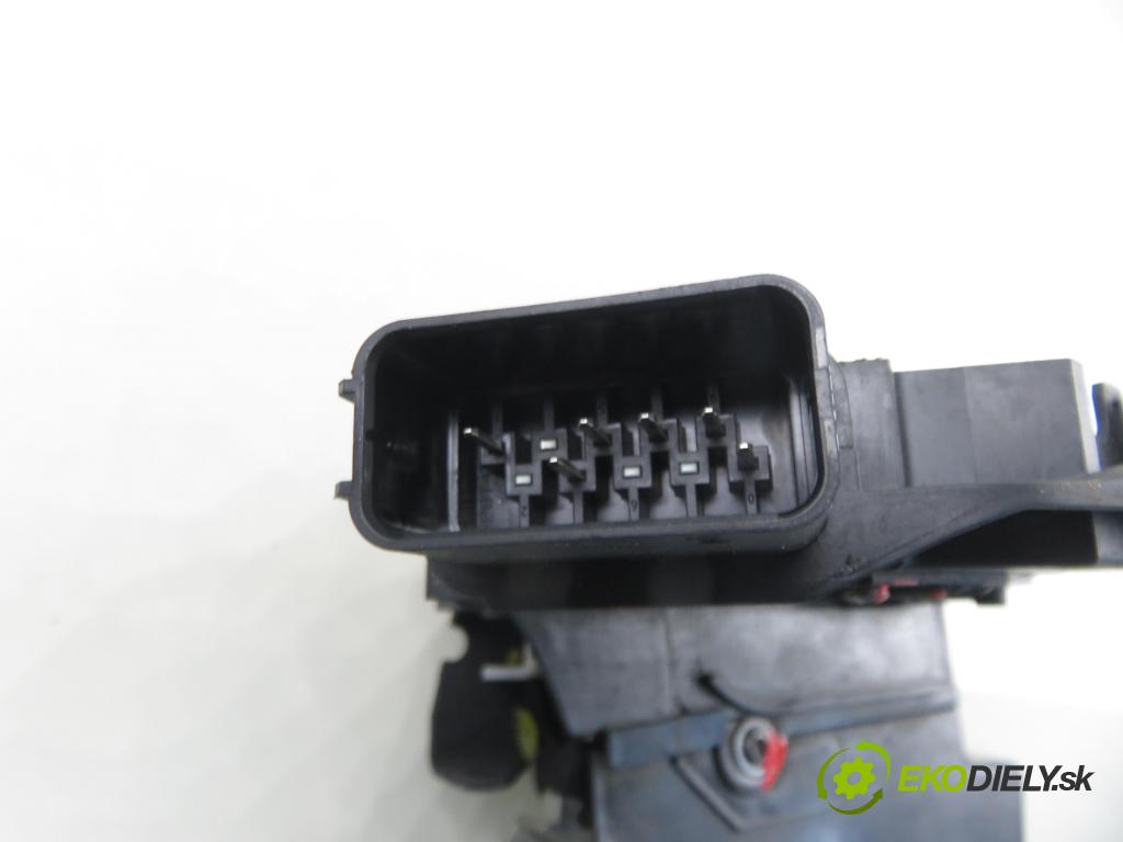 FORD MONDEO IV (BA7) LIFTBACK 2008 92,00 1.8 TDCi - KHBA 1753,00 zámok 6M2AR21813EC