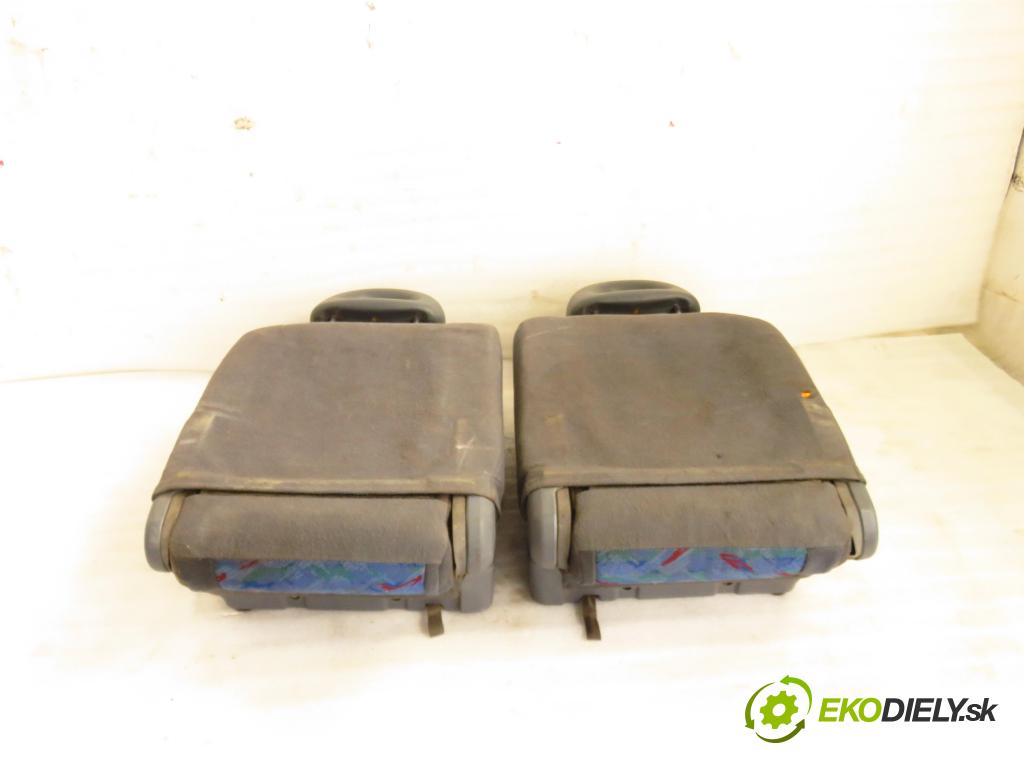 TOYOTA RAV 4 I (_A1_) SUV 1998 95,00 2.0 4WD - 3S-FE 1998,00 sedadla sedačky sedadlo