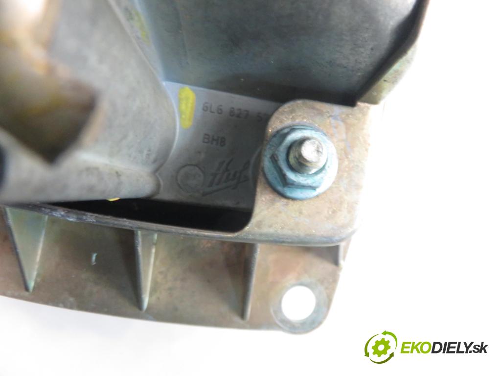 SEAT IBIZA III (6L1) HB 2003 47,00 1.9 SDI - ASY 1896,00 klika dveří kufr 6L6827573D ; 6L6827573E ; 1M0959781A