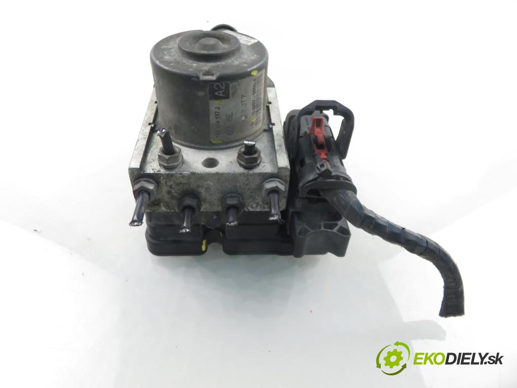 SEAT ALTEA (5P1) MINIVAN 2005 77,00 1.9 TDI PD 105 - BJB 1896,00 Pumpa ABS 1K0614117J ; 1K0907379P ; 10097003153 (Pumpa ABS)