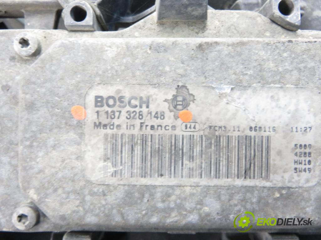 VOLVO S40 II (MS) SEDAN 2006 81,00 1.6 D - D 4164 T 1560,00 ventilátor chladič PODNEBÍ / VODA 1137328148 ; 3135103905