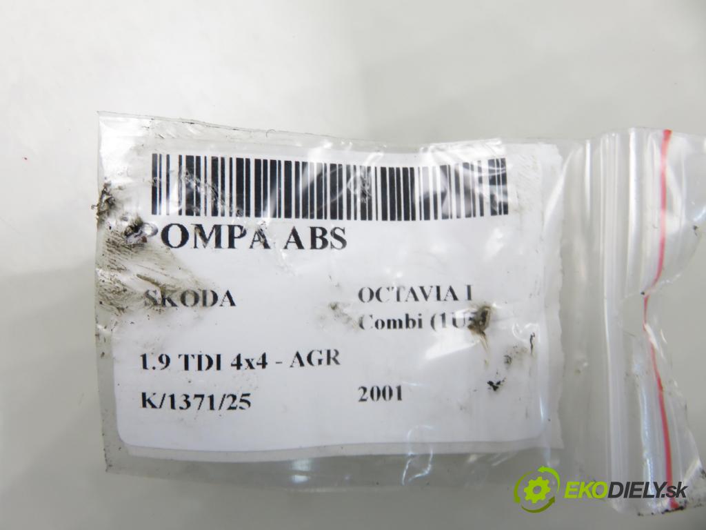 SKODA OCTAVIA I Combi (1U5) KOMBI 2001 66,00 1.9 TDI 4x4 - AGR 1896,00 Pumpa ABS 1J0907379AG ; 100949803543 ; 1J0614217F (Pumpa ABS)