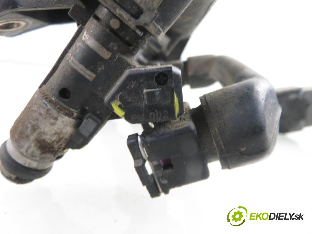 CITROEN C3 I (FC_) HB 2004 44,00 1.1 i - HFX (TU1A) 1124,00 Lišta vstrekovacia 9628982980 ; 9628982980D ; IPM002 (Vstrekovacia lišta)