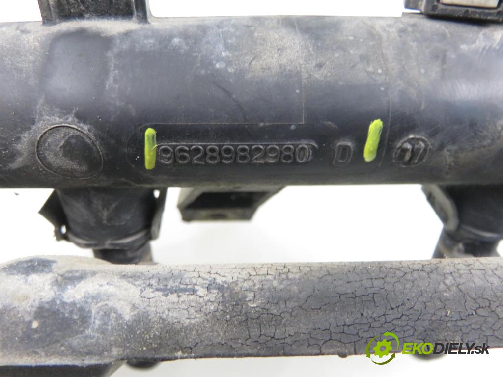 CITROEN C3 I (FC_) HB 2004 44,00 1.1 i - HFX (TU1A) 1124,00 Lišta vstrekovacia 9628982980 ; 9628982980D ; IPM002 (Vstrekovacia lišta)
