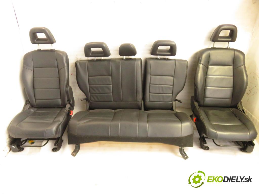 JEEP PATRIOT (MK74) SUV 2008 125,00 2.4 4x4 - DOHC 16V Dual VVT (ED3) 2360,00 sedadla sedačky