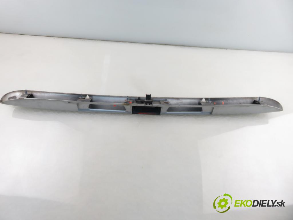 CITROEN BERLINGO MULTISPACE (B9) KOMBIVAN 2009 66,00 1.6 HDi 90 - 9HX (DV6ATED4) 1560,00 zadní část - čelo dveří kufr 9683111177