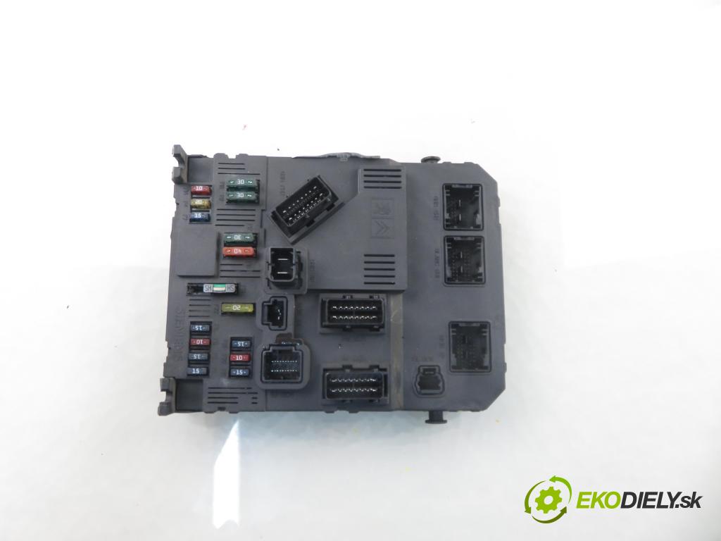 PEUGEOT 206 liftback (2A/C) HB 2004 51,00 1.4 HDi - 8HX (DV4TD) 1398,00 MODUL BSI 9652474780 ; S118085220C