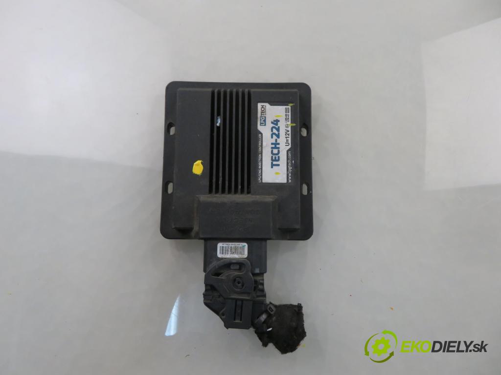 RENAULT GRAND ESPACE IV (JK0/1_) MINIVAN 2003 125,00 2.0 Turbo (JK0A, JK0B, JK0N) - F4R 797 1998,00 řídící jednotka LPG 67R016025 ; TECH224