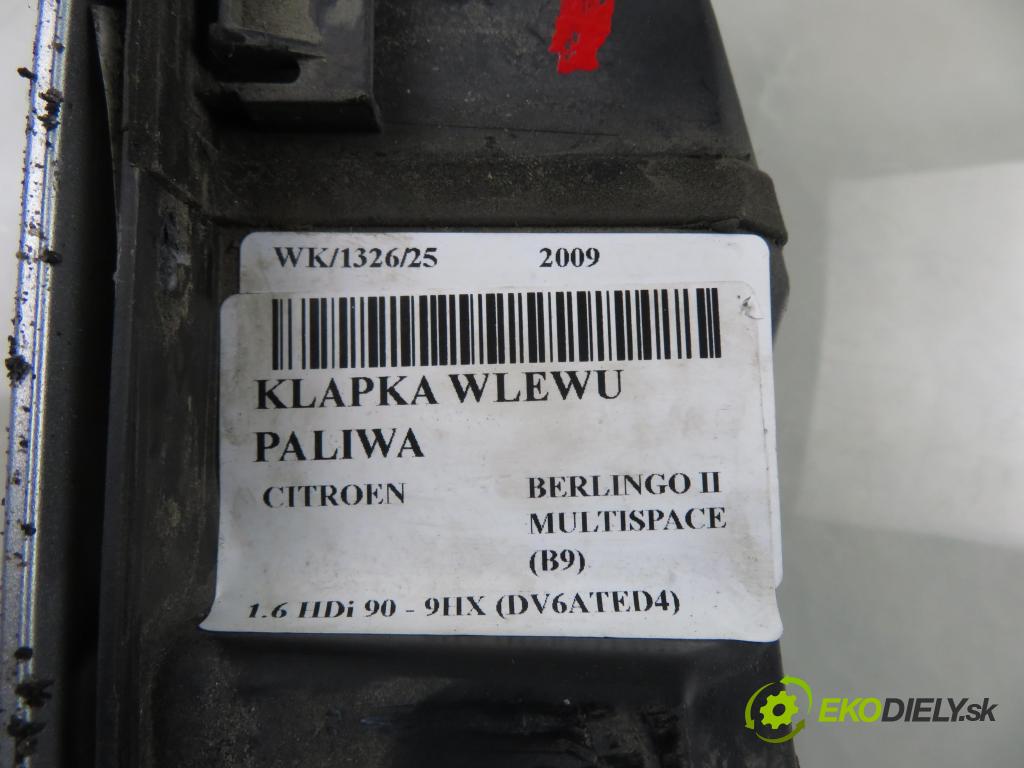 CITROEN BERLINGO MULTISPACE (B9) KOMBIVAN 2009 66,00 1.6 HDi 90 - 9HX (DV6ATED4) 1560,00 dvířka nádrže paliva 9681446680 (Klika dveří ostatní)