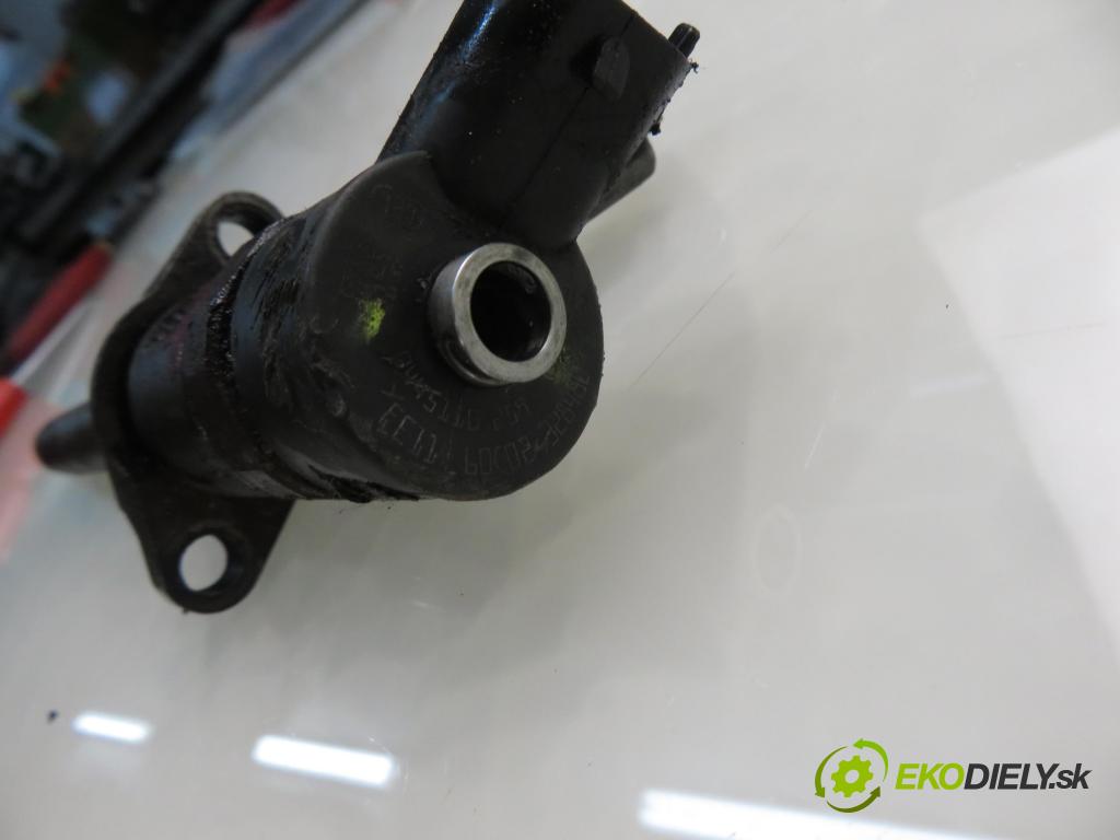 CITROEN C4 Grand Picasso I (UA_) MINIVAN 2007 80,00 1.6 HDi - 9HZ (DV6TED4) 1560,00 vstřikovač 0445110259 (Vstřikovač paliva)