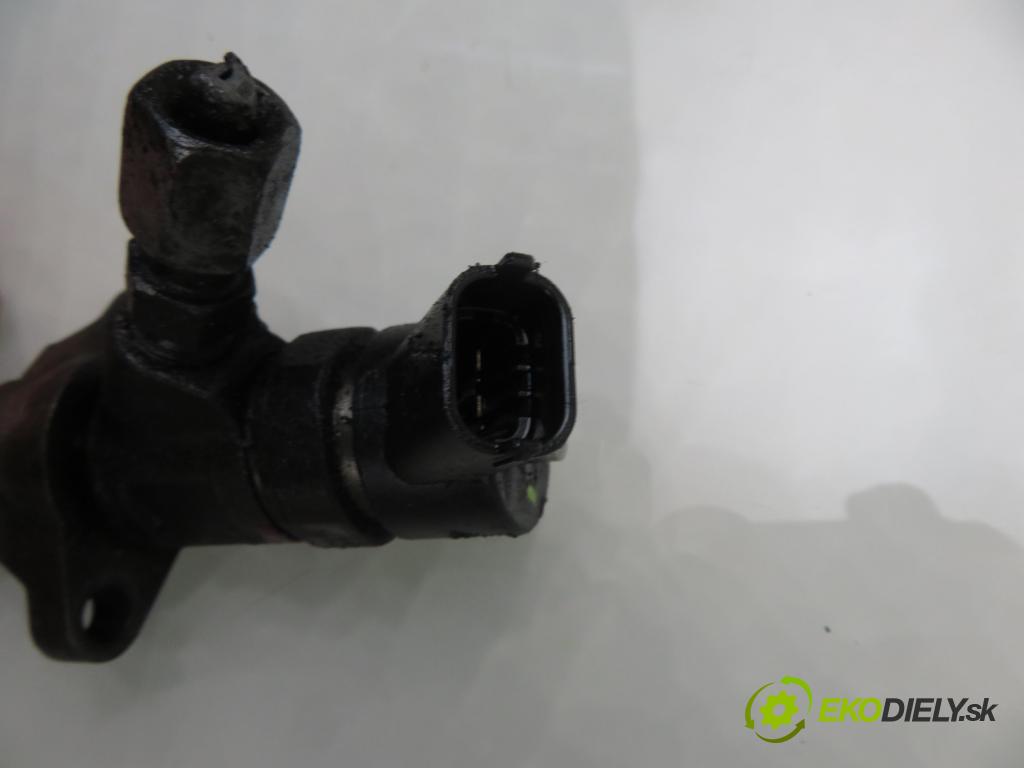 CITROEN C4 Grand Picasso I (UA_) MINIVAN 2007 80,00 1.6 HDi - 9HZ (DV6TED4) 1560,00 vstřikovač 0445110259 (Vstřikovač paliva)