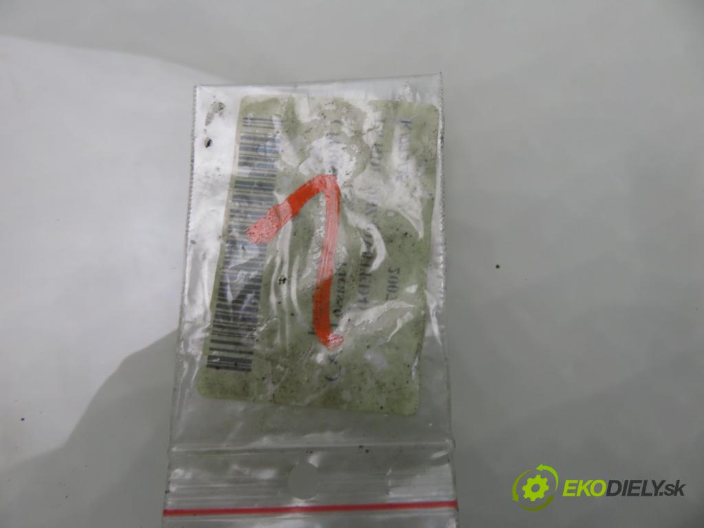 CITROEN C4 Grand Picasso I (UA_) MINIVAN 2007 80,00 1.6 HDi - 9HZ (DV6TED4) 1560,00 vstřikovač 0445110259 (Vstřikovač paliva)