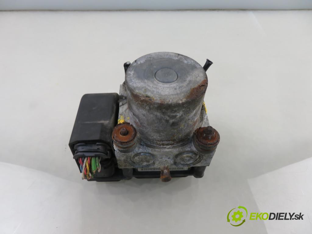 CITROEN BERLINGO MULTISPACE (B9) KOMBIVAN 2009 66,00 1.6 HDi 90 - 9HX (DV6ATED4) 1560,00 Pumpa ABS 9666098780 ; 0265800861 ; 0265232398 (Pumpa ABS)