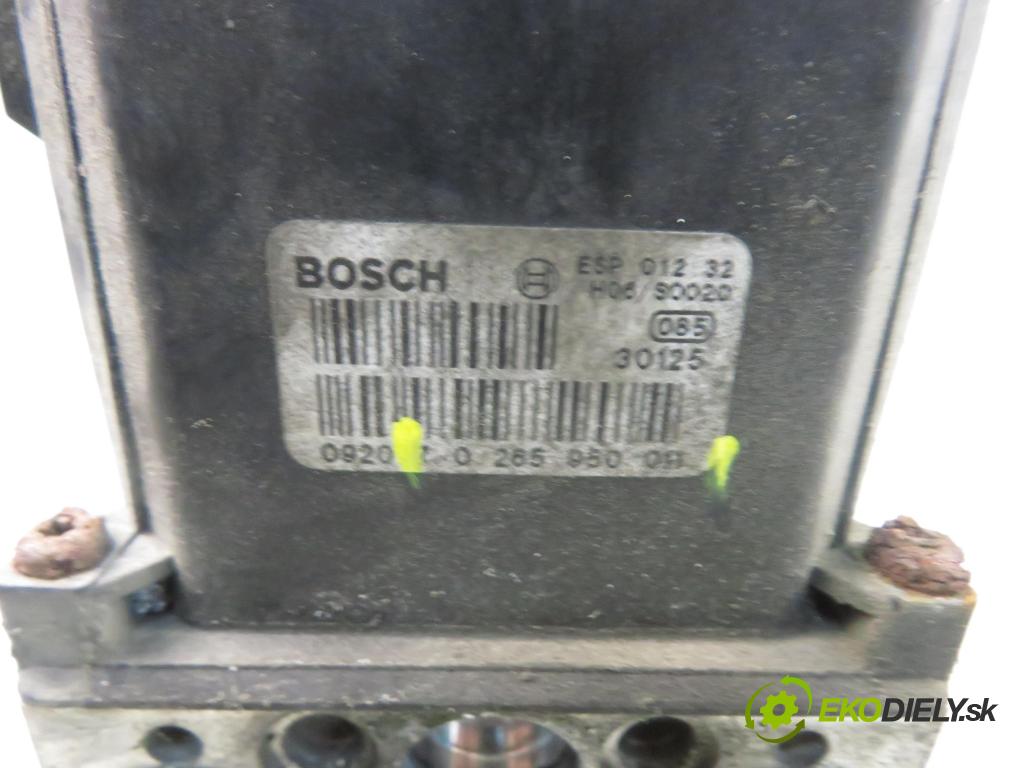 AUDI A4 (8E2, B6) SEDAN 2001 96,00 1.9 TDI PD 130 - AWX 1896,00 Pumpa ABS 0265950011 ; 8E0614517 ; 0265225048 (Pumpa ABS)
