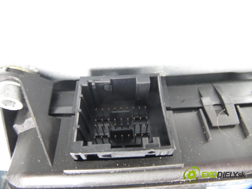 FIAT CROMA (194_) KOMBI 2005 88,00 1.9 D Multijet 120 - 939 A1.000 1910,00 mechanismus oken