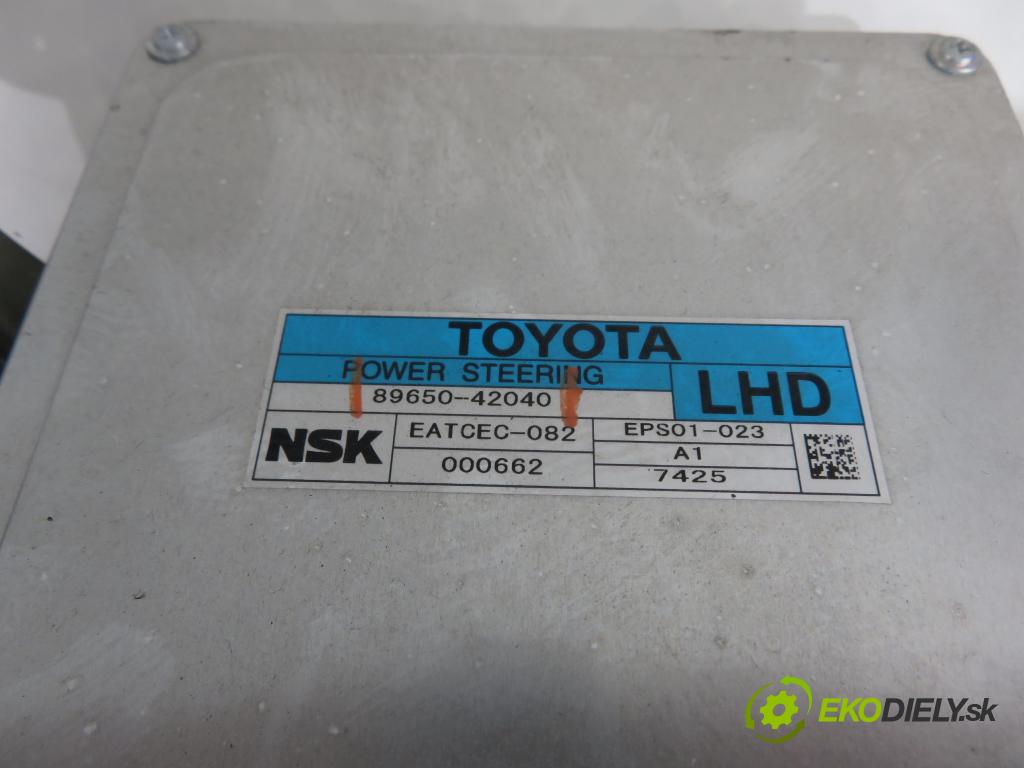 TOYOTA RAV 4 III (_A3_) SUV 2007 100,00 2.2 D 4WD (ALA30_) 136 - 2AD-FTV 2231,00 SLOUPEC / PODPORA elektrický 8965042040 ; BD0038