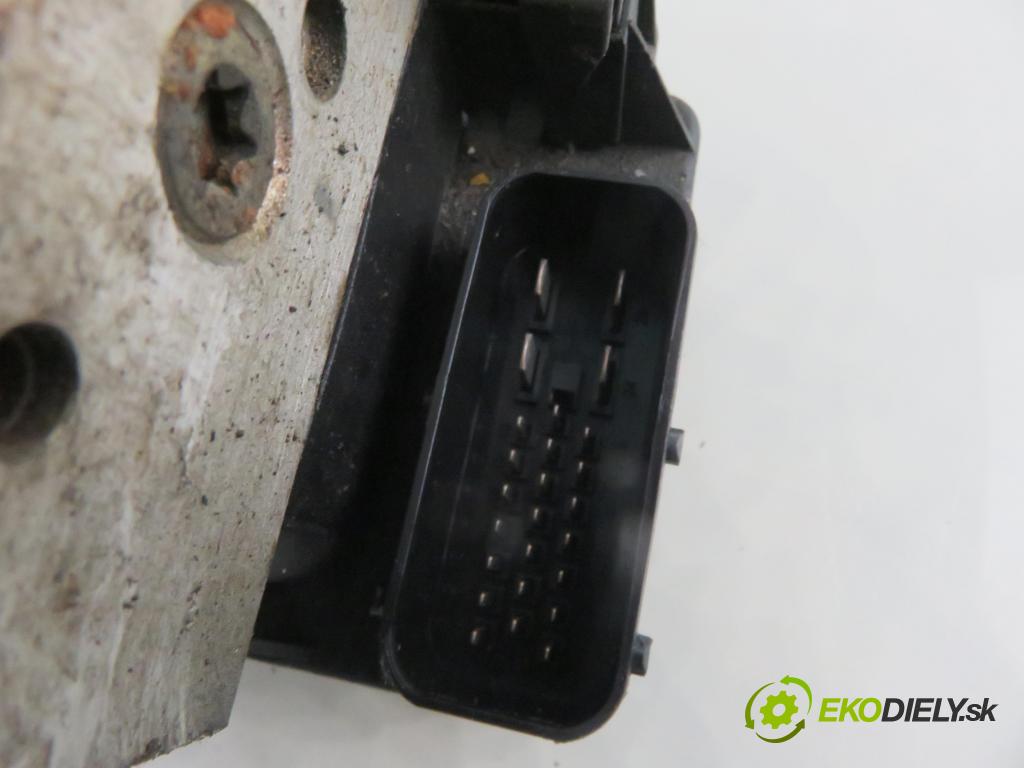 AUDI A3 (8L1) HB 2000 92,00 1.8 - AGN 1781,00 Pumpa ABS 1J0907379H ; 1J0914217C (Pumpa ABS)