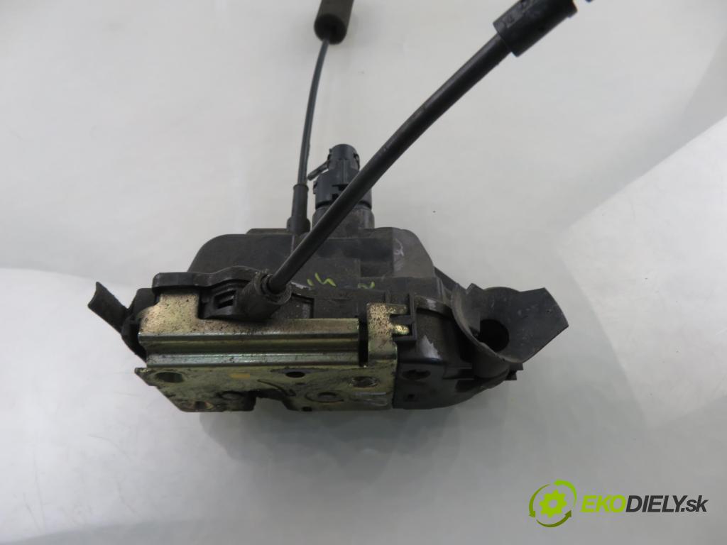 RENAULT GRAND ESPACE IV (JK0/1_) MINIVAN 2003 125,00 2.0 Turbo (JK0A, JK0B, JK0N) - F4R 797 1998,00 zámok