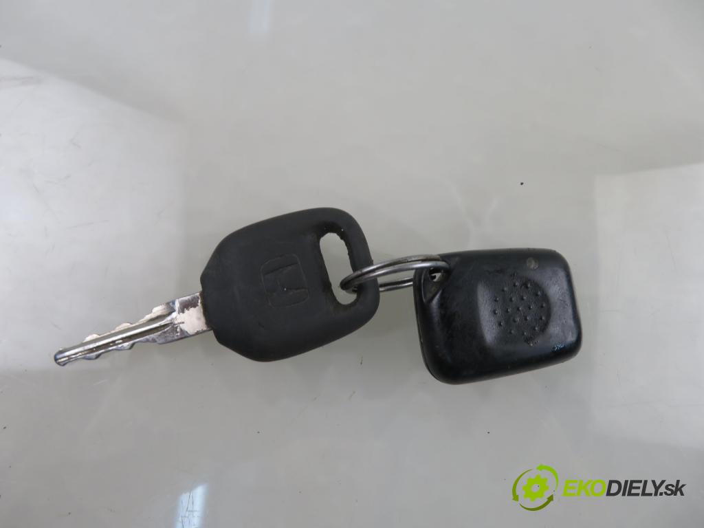 HONDA ACCORD V (CE, CF_) SEDAN 1998 85,00 1.9 i (CE7) - F18A3 1850,00 spinačka (Spínacia skrinka)