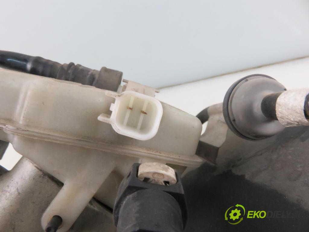 FORD FOCUS C-MAX (DM2) MINIVAN 2006 85,00 1.8 TDCi - KKDA 1753,00 posilovač 3M512B195AK ; 03786436044 (Servočerpadlo)