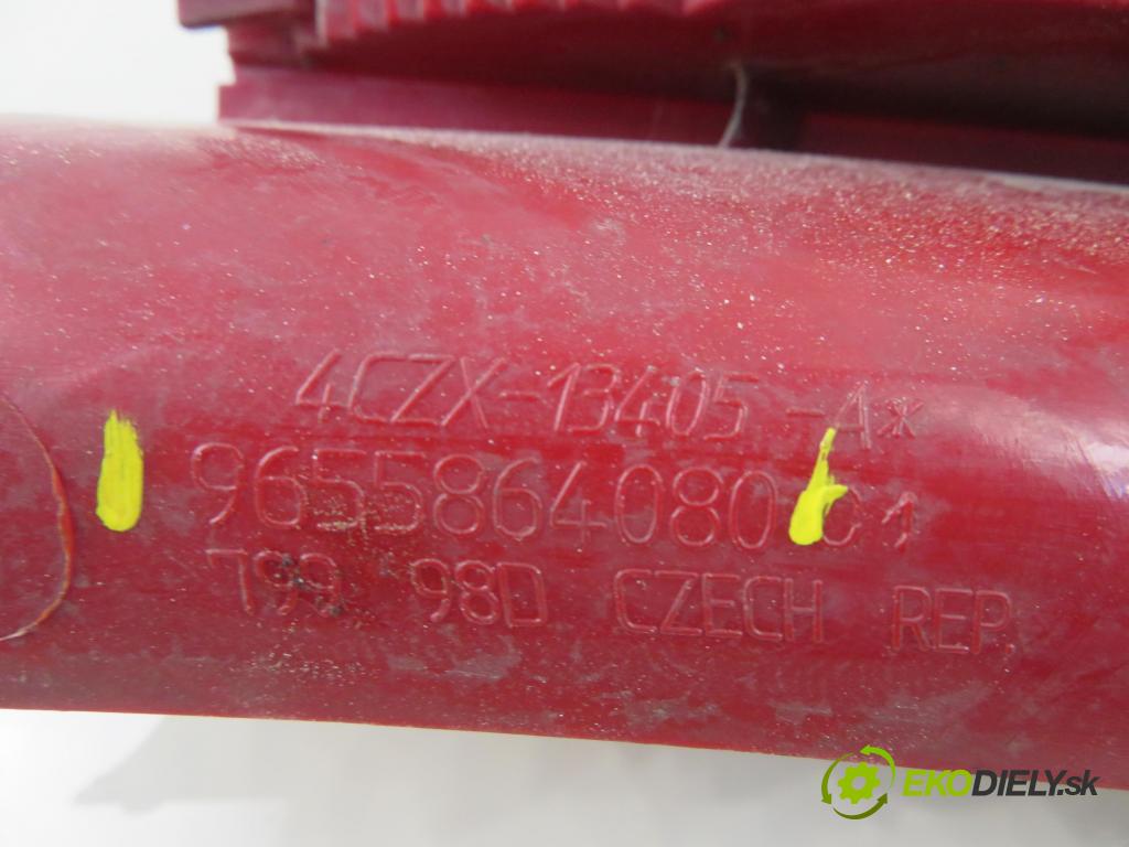 CITROEN C4 I (LC_) HB 2005 80,00 1.6 HDi 109 - 9HZ (DV6TED4) 1560,00 Svetlo ľavé zadné 9655864080