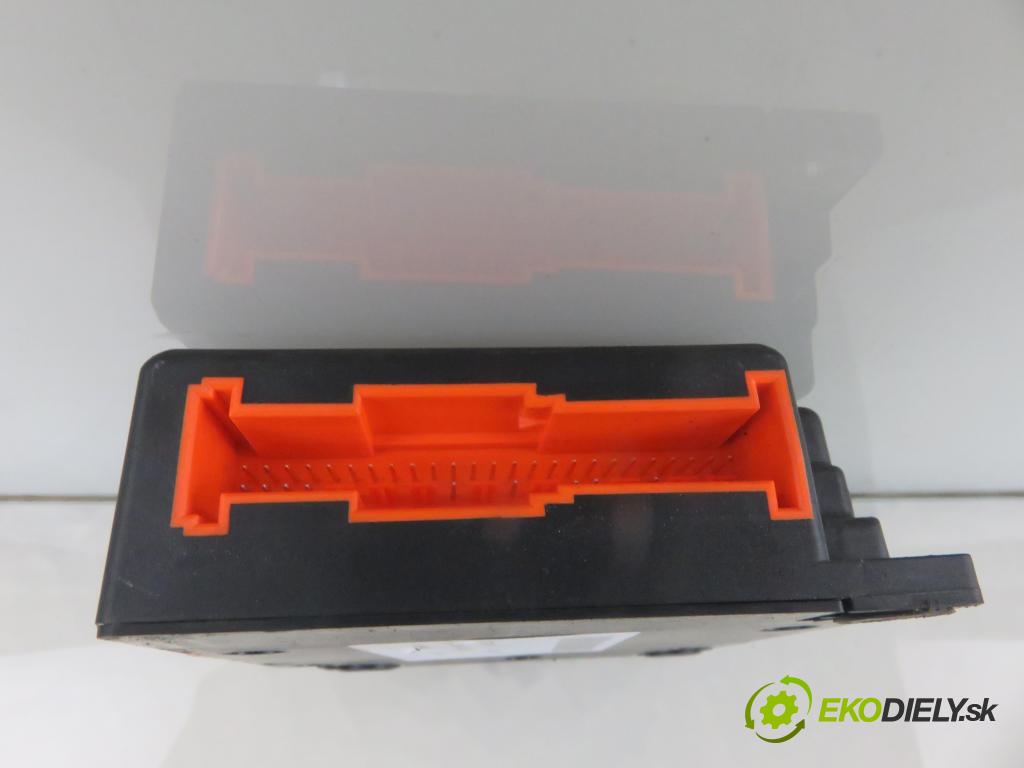 CITROEN C2 (JM_) HB 2005 50,00 1.4 - KFV (TU3JP) 1360,00 MODUL air BAG 9660855280