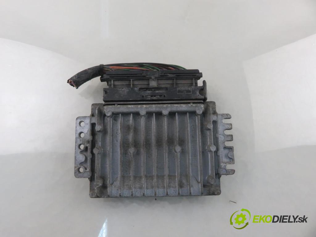 RENAULT CLIO II (BB_, CB_) HB 2002 43,00 1.2 8V 58 - D7F 726 1149,00 řídící jednotka motora 8200162378 ; S110115000B ; 8200029658