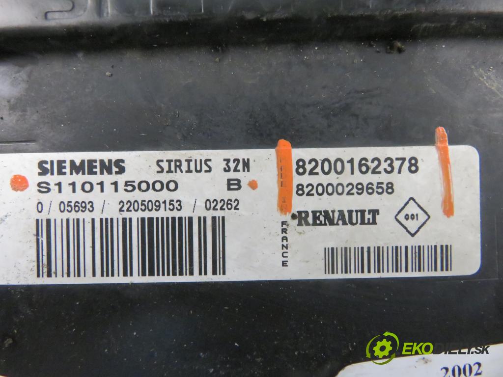 RENAULT CLIO II (BB_, CB_) HB 2002 43,00 1.2 8V 58 - D7F 726 1149,00 řídící jednotka motora 8200162378 ; S110115000B ; 8200029658