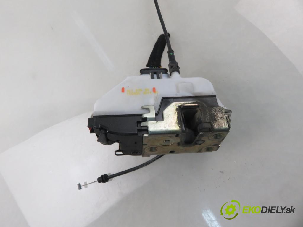 CITROEN C2 (JM_) HB 2005 50,00 1.4 - KFV (TU3JP) 1360,00 zámok 52187680