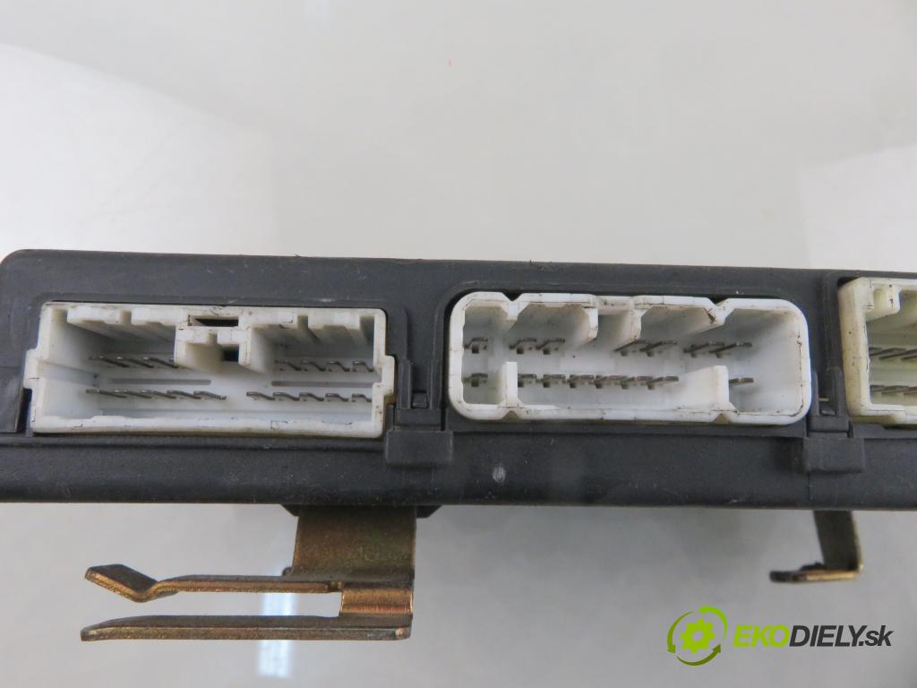 VOLVO V40 Kombi (645) KOMBI 2001 90,00 1.8 122 - B 4184 S2 1783,00 MODUL komfortu 30896697