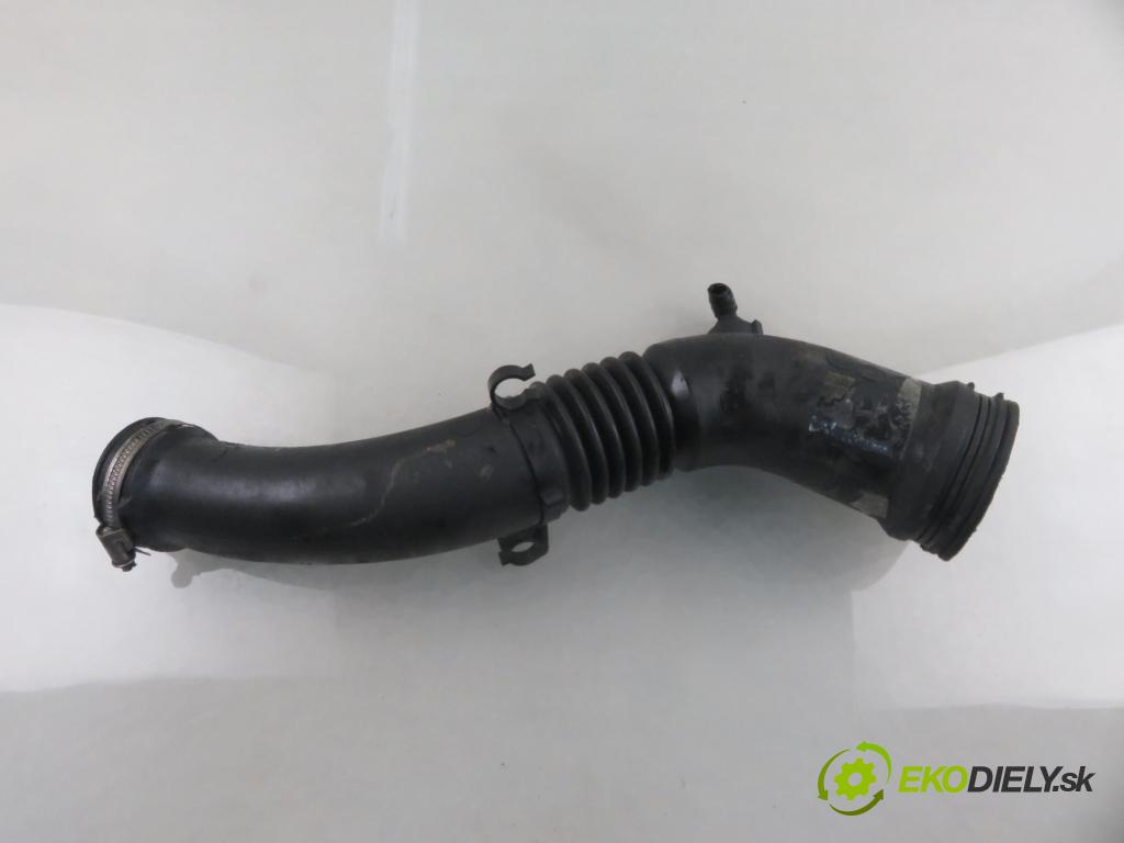 RENAULT GRAND ESPACE IV (JK0/1_) MINIVAN 2003 125,00 2.0 Turbo (JK0A, JK0B, JK0N) - F4R 797 1998,00 Rúra přívodu vzduchu 8200219163 ; 8200219163GE