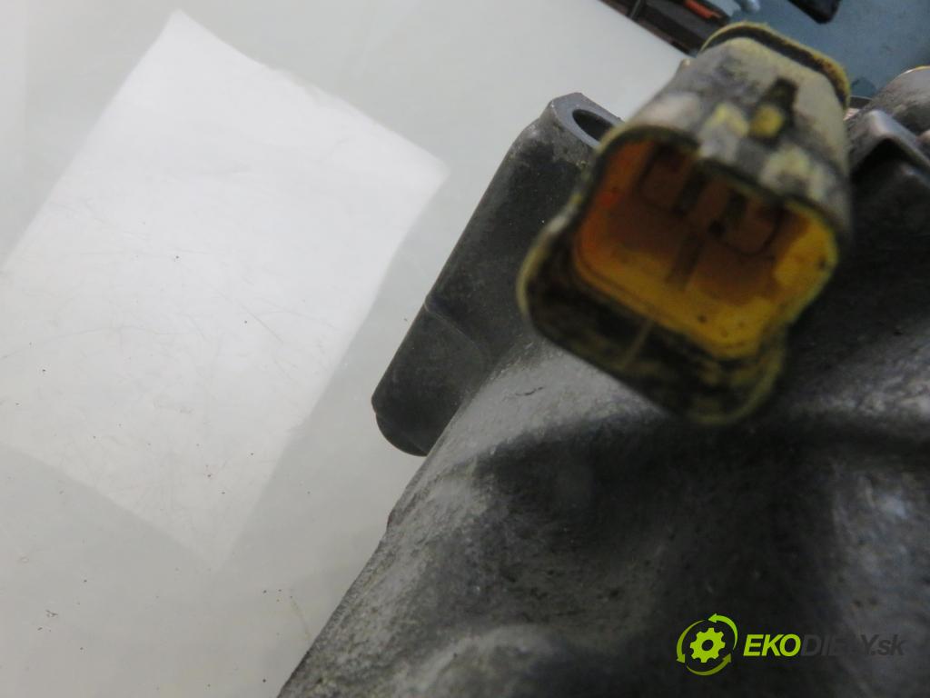 CITROEN BERLINGO MULTISPACE (B9) KOMBIVAN 2009 66,00 1.6 HDi 90 - 9HX (DV6ATED4) 1560,00 KOMPRESOR: klimatizace 9684432480 (Kompresor klimatizace)