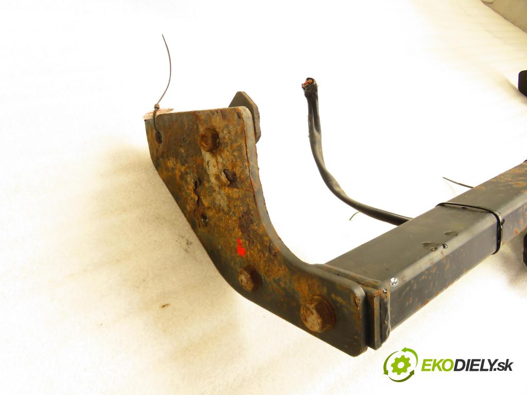 HYUNDAI i30 Kombi (FD) KOMBI 2010 85,00 1.6 CRDi 116 - D4FB 1582,00 Hák J57A