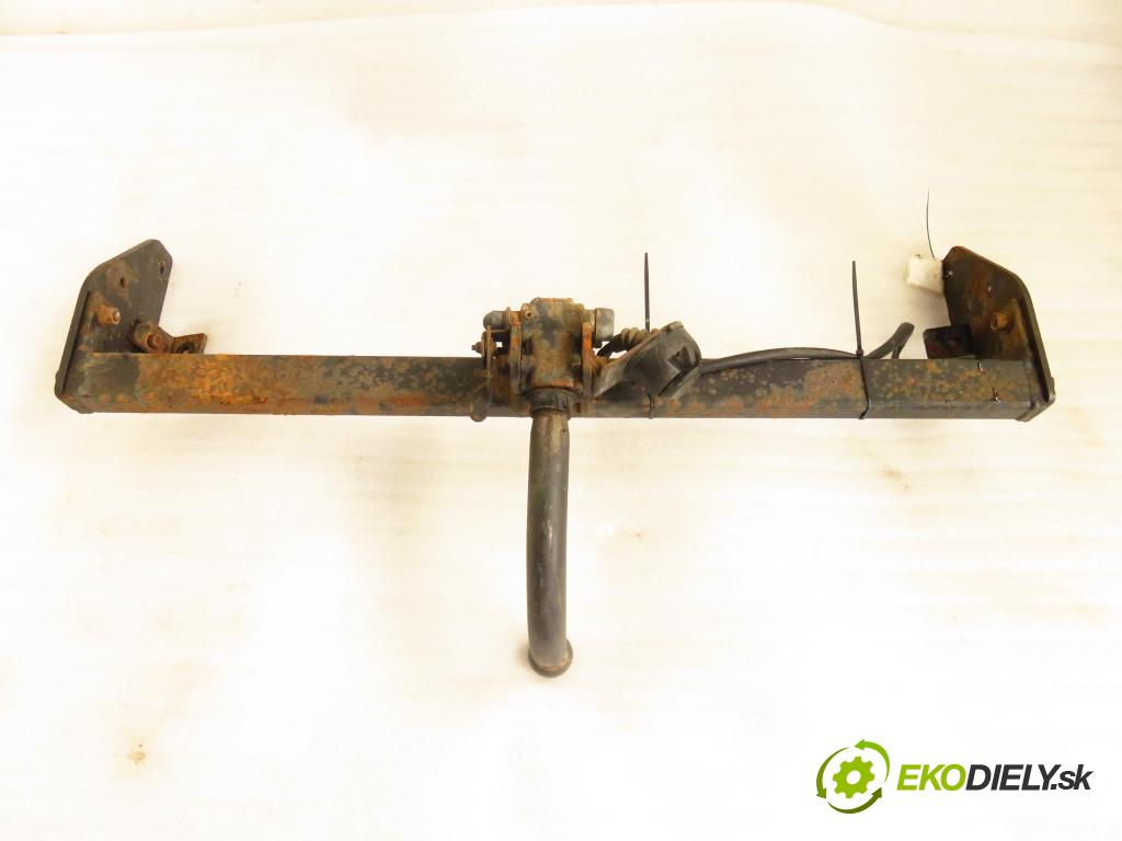 HYUNDAI i30 Kombi (FD) KOMBI 2010 85,00 1.6 CRDi 116 - D4FB 1582,00 Hák J57A