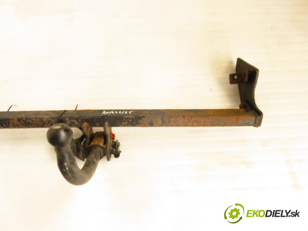 HYUNDAI i30 Kombi (FD) KOMBI 2010 85,00 1.6 CRDi 116 - D4FB 1582,00 Hák J57A