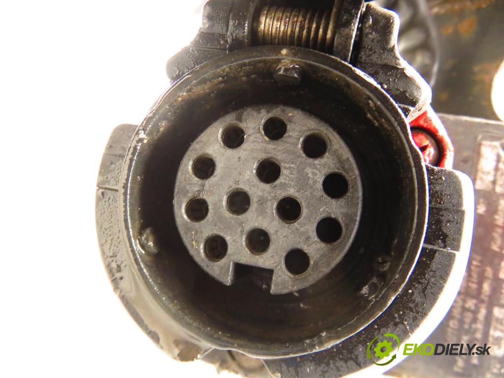 HYUNDAI i30 Kombi (FD) KOMBI 2010 85,00 1.6 CRDi 116 - D4FB 1582,00 Hák J57A