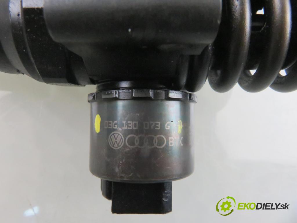 VW GOLF PLUS (5M1, 521) MINIVAN 2005 103,00 2.0 TDI 16V - BKD 1968,00 Vstrekovač 03G130073G ; 0414720404 (Vstrekovač paliva)