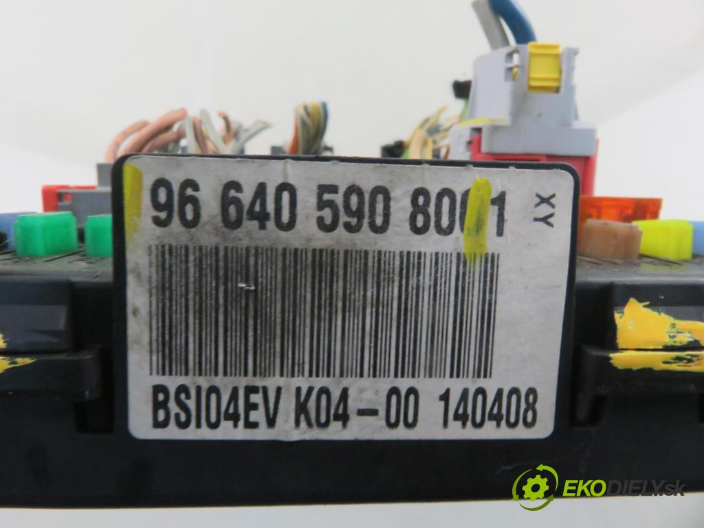PEUGEOT 407 (6D_) SEDAN 2008 80,00 1.6 HDi 110 - 9HZ (DV6TED4) 1560,00 MODUL BSI 9664059080