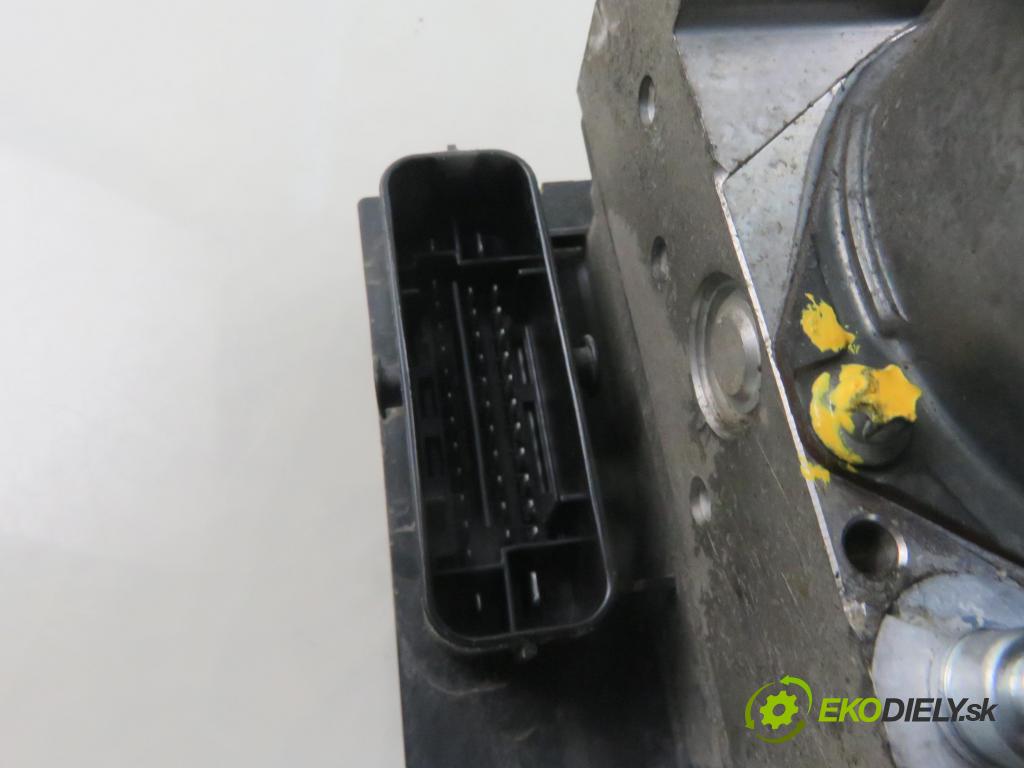 PEUGEOT 407 (6D_) SEDAN 2008 80,00 1.6 HDi 110 - 9HZ (DV6TED4) 1560,00 Pumpa ABS 0265950659 ; 9663894080 ; 9662005180 (Pumpa ABS)