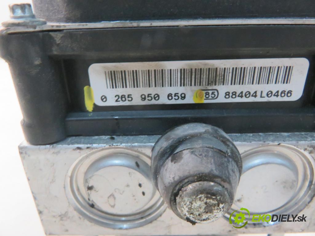 PEUGEOT 407 (6D_) SEDAN 2008 80,00 1.6 HDi 110 - 9HZ (DV6TED4) 1560,00 Pumpa ABS 0265950659 ; 9663894080 ; 9662005180 (Pumpa ABS)