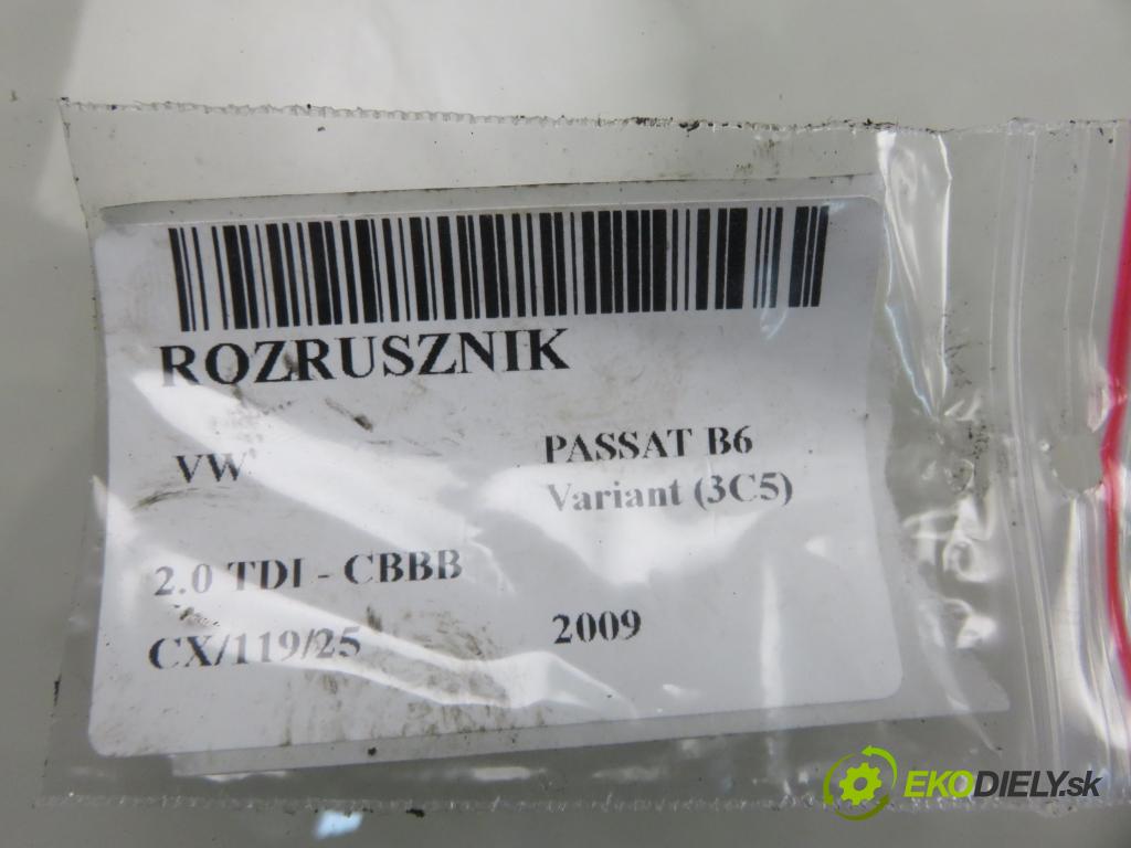 VW PASSAT B6 Variant (3C5) KOMBI 2009 125,00 2.0 TDI - CBBB 1968,00 Štartér  (Štartér)