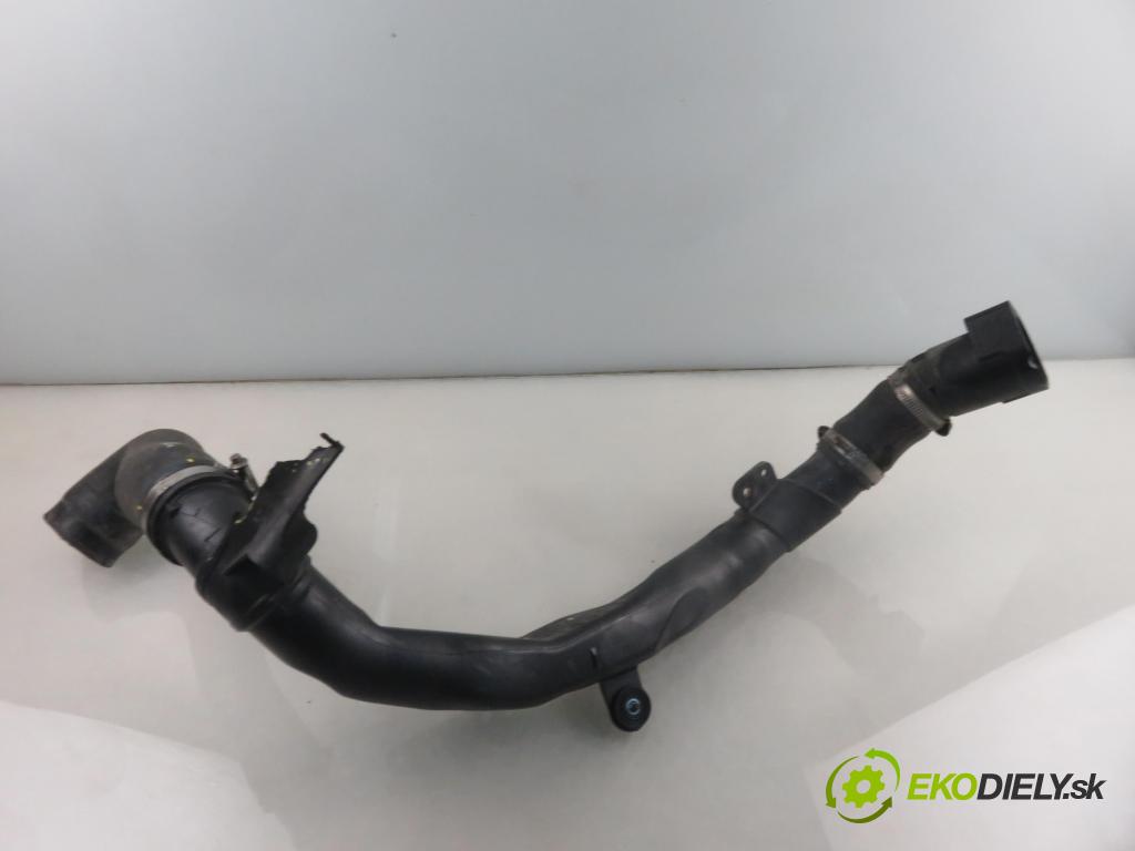 VW PASSAT B6 Variant (3C5) KOMBI 2009 125,00 2.0 TDI - CBBB 1968,00 Rúra intercoolera turba 1K0145840AB ; 1K0145832AC ; 1K0145828S