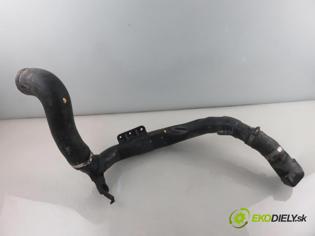 VW PASSAT B6 Variant (3C5) KOMBI 2009 125,00 2.0 TDI - CBBB 1968,00 Rúra intercoolera turba 1K0145840AB ; 1K0145832AC ; 1K0145828S