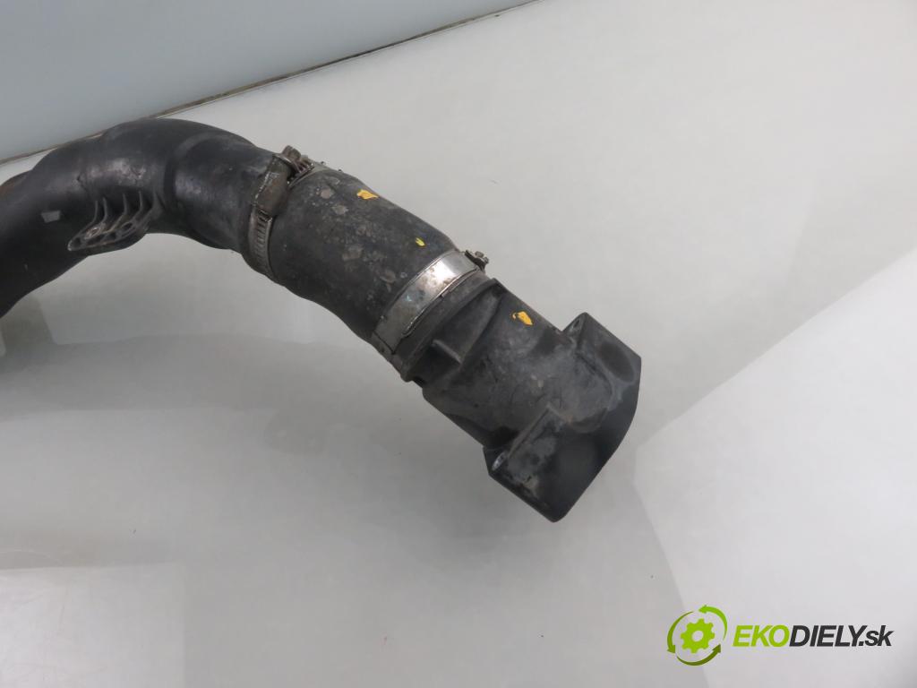 VW PASSAT B6 Variant (3C5) KOMBI 2009 125,00 2.0 TDI - CBBB 1968,00 Rúra intercoolera turba 1K0145840AB ; 1K0145832AC ; 1K0145828S